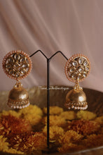 Load image into Gallery viewer, PARNIKA KUNDAN EARRINGS