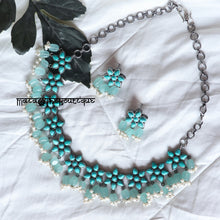 Load image into Gallery viewer, Zohra Phirozi Necklace Set