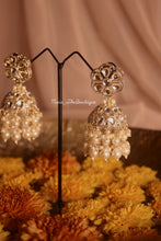 Load image into Gallery viewer, IRYA JHUMKA EARRINGS