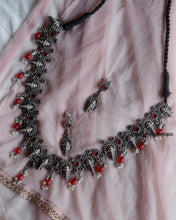 Load image into Gallery viewer, Aditi Necklace Set