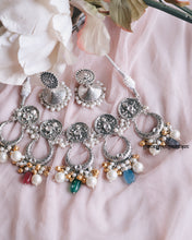 Load image into Gallery viewer, Mahina German Silver & Kundan Necklace Set