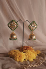 Load image into Gallery viewer, GAMINI KUNDAN EARRINGS