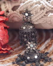 Load image into Gallery viewer, Taara Silver Oxidised Earrings