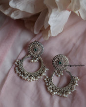 Load image into Gallery viewer, Arahi Silver Jhumkas
