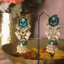 Load image into Gallery viewer, HIMA TEAL-GREEN EARRINGS
